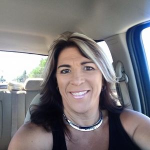 Meet your Posher, Deborah